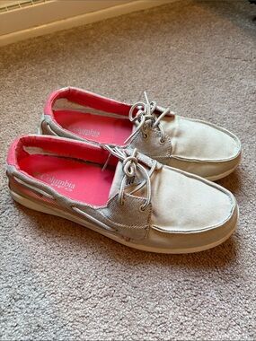 Columbia Women's Moccasin-Style Shoes